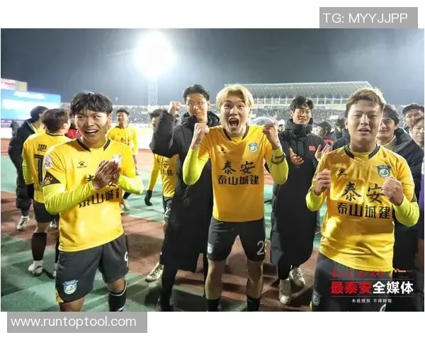 记者：吕迪格膝盖不适出战马竞存疑，赫伊森可能搭档阿森西奥